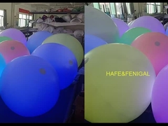 Luce a palloncino interattiva a LED RGB con cambio colore Tap-To-Change da 4 piedi: ideale per eventi e coinvolgimento della folla