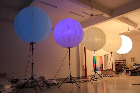 Illuminazione interna Arcti versatile per uso decorativo commerciale