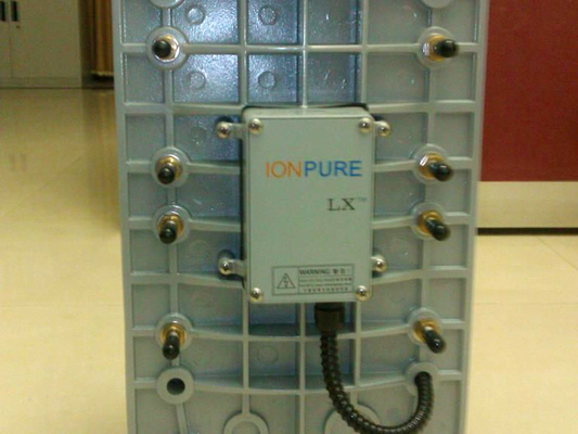 Ampia gamma di flusso Ionpuro CEDI LX-Z IP-LXM04Z-5 Fino a 0,05 ppm (IC totale 2) Feed