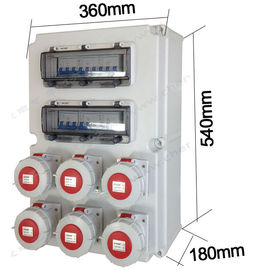 L'incavo industriale combinato IP66 32A rende impermeabile la scatola di distribuzione